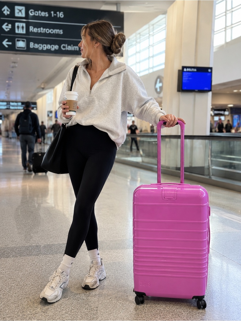 BEIS Medium Check-In Roller Luggage in Berry Glossy LIMITED EDITION SOLD OUT